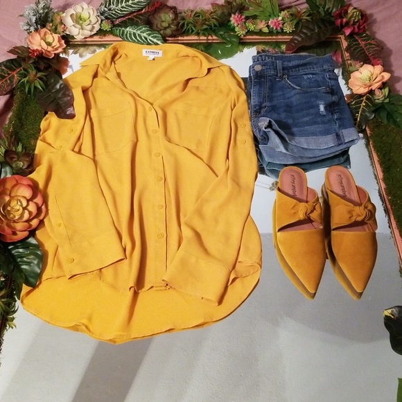 Express Tops - 💟HP💟 EXPRESS portifono shirt